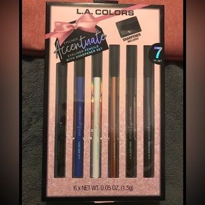 NIB L. A. COLORS Accentuate Eyeliner Pencils with Sharpener Set